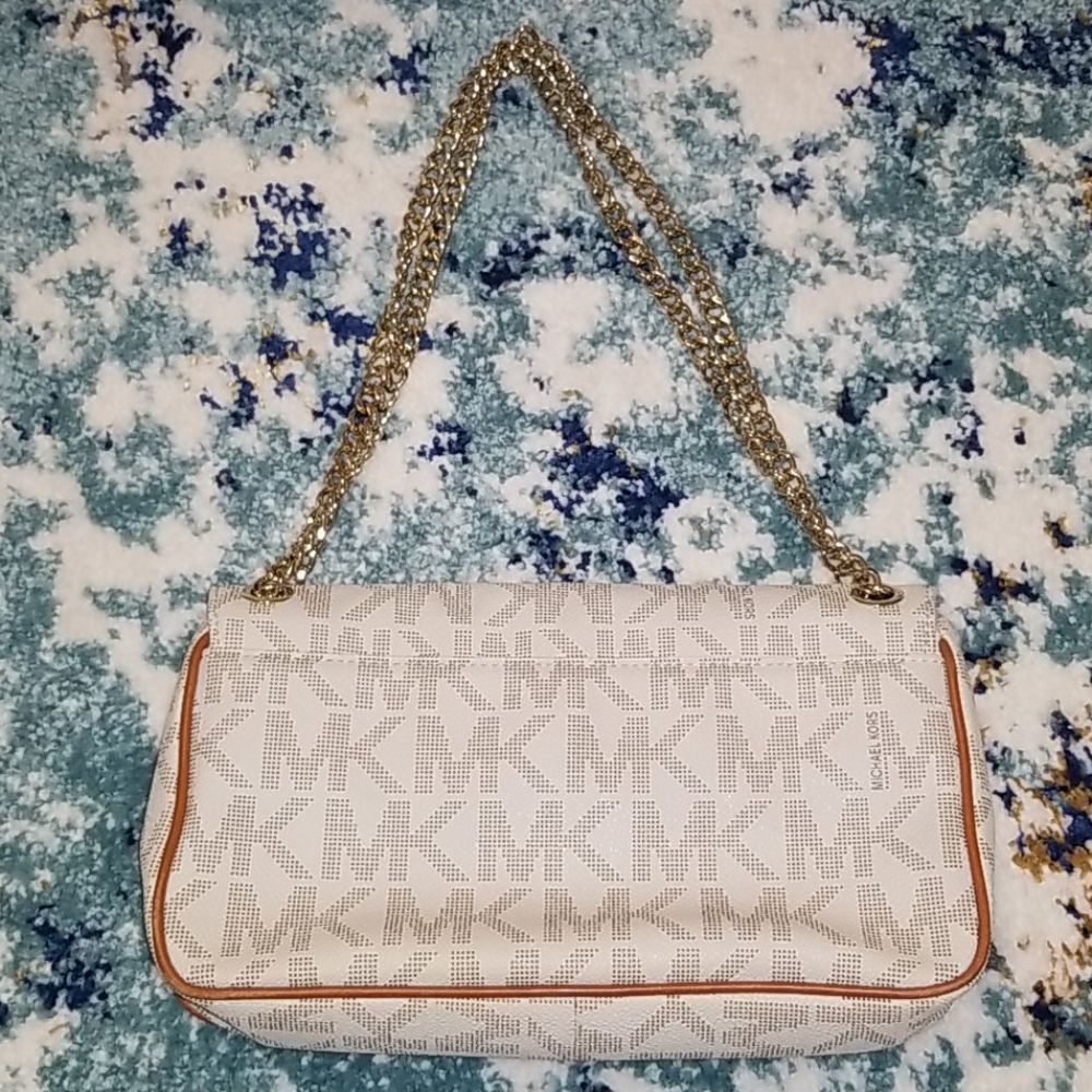 Michael Kors Handbag - Picture 6 of 16